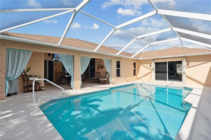 727 Nw 38th Pl, Cape Coral Fl 33993