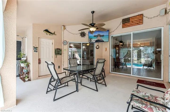 727 Nw 38th Pl, Cape Coral Fl 33993