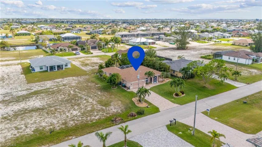 727 Nw 38th Pl, Cape Coral Fl 33993