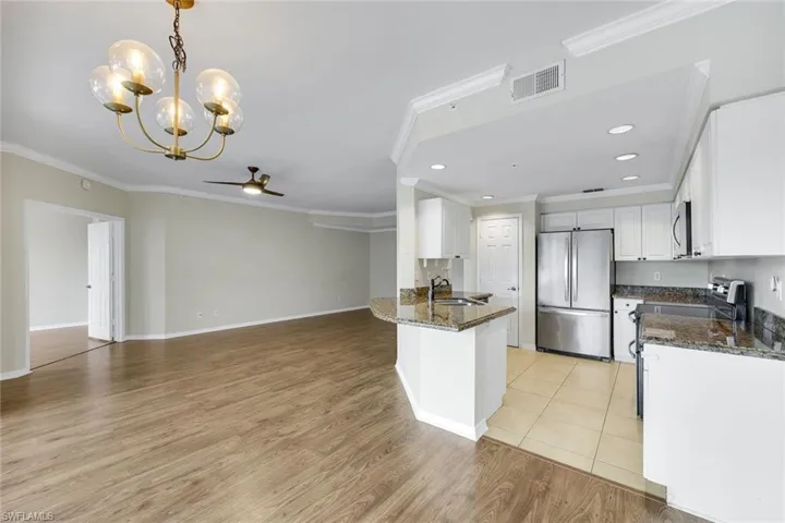 Kitchen & Living Area