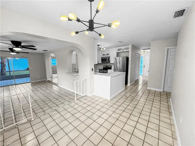 206 Se 46th Ter, Cape Coral, Florida 33904