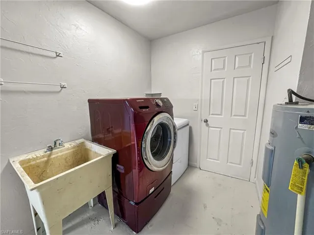 206 Se 46th Ter, Cape Coral, Florida 33904