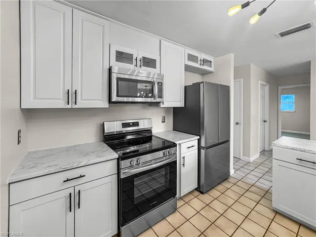 206 Se 46th Ter, Cape Coral, Florida 33904