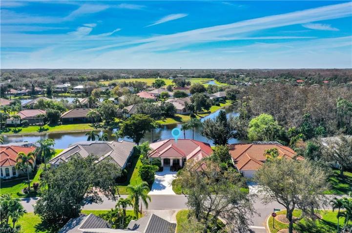 Waterfront Custom Built Home w/ Gorgeous View