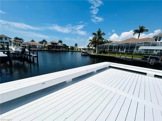 1775  Waterfall  CT, Marco Island, FL 34145