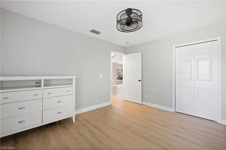 Guest bedroom 1
