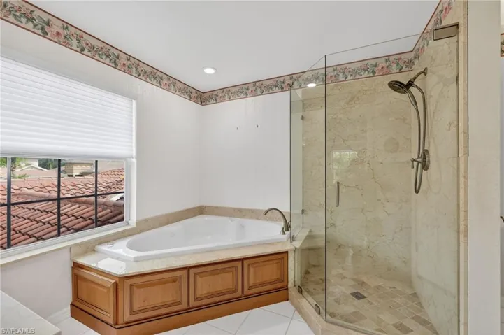 Bathroom Ensuite 2nd Floor