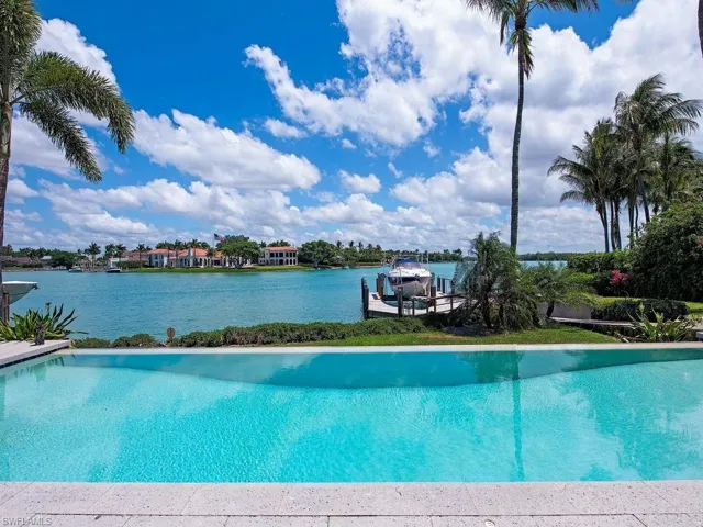 4253 Cutlass Ln, Naples, Florida 34102