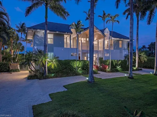 4253 Cutlass Ln, Naples, Florida 34102