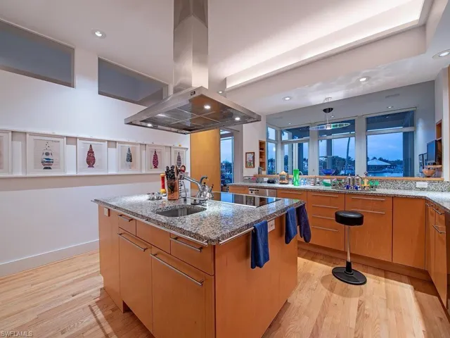 4253 Cutlass Ln, Naples, Florida 34102