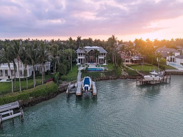 4253 Cutlass Ln, Naples, Florida 34102