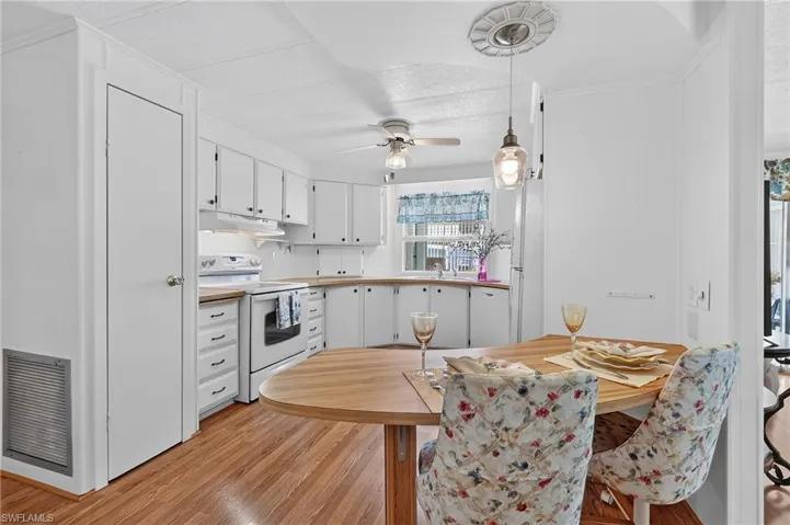 557 Peace Lake Ct, North Fort Myers, Florida 33917