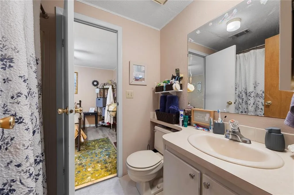 119 Calais CT, Naples, FL 34112,225041468