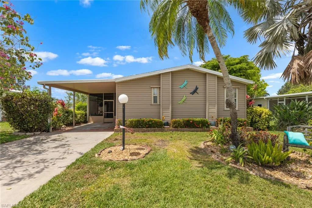 119 Calais CT, Naples, FL 34112,225041468