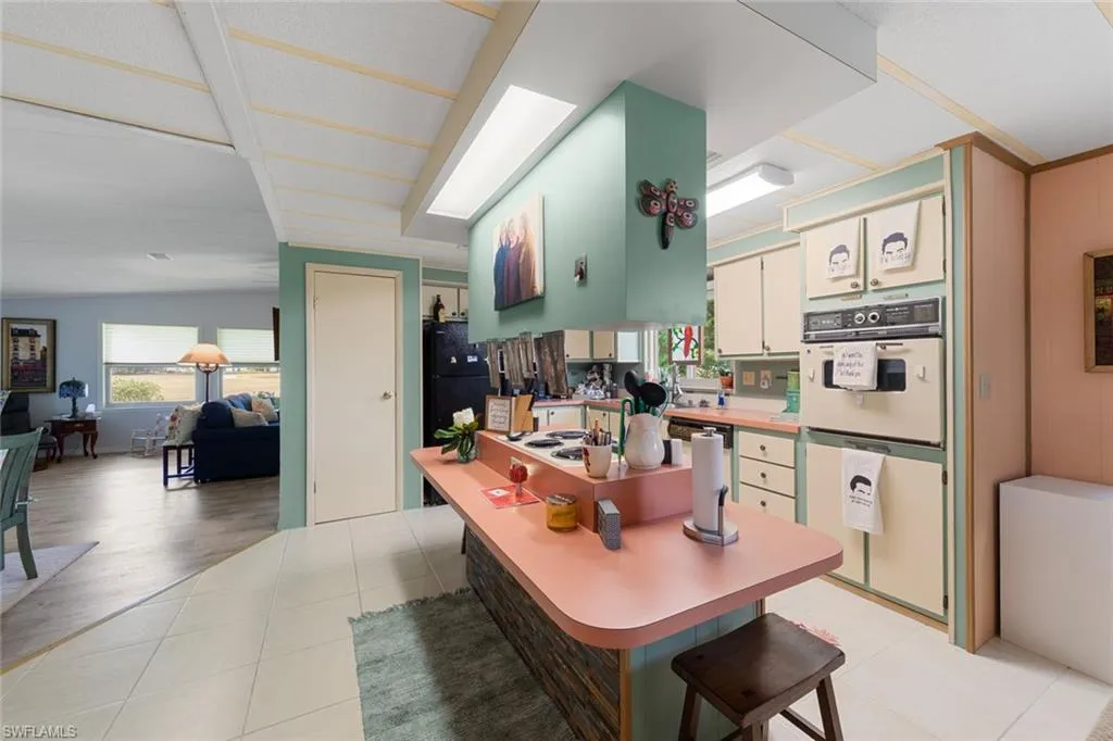 119 Calais CT, Naples, FL 34112,225041468