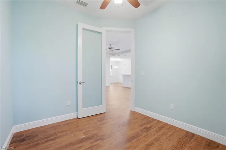 Den