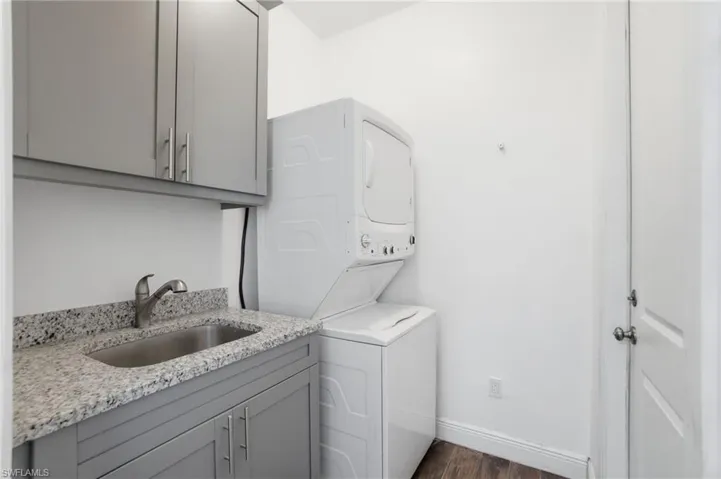 Laundry with sink