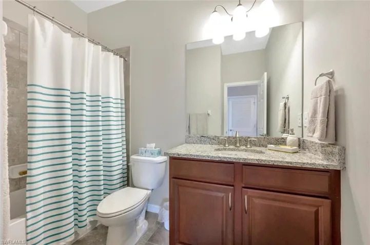 10854  Alvara Point  DR, Bonita Springs, FL 34135