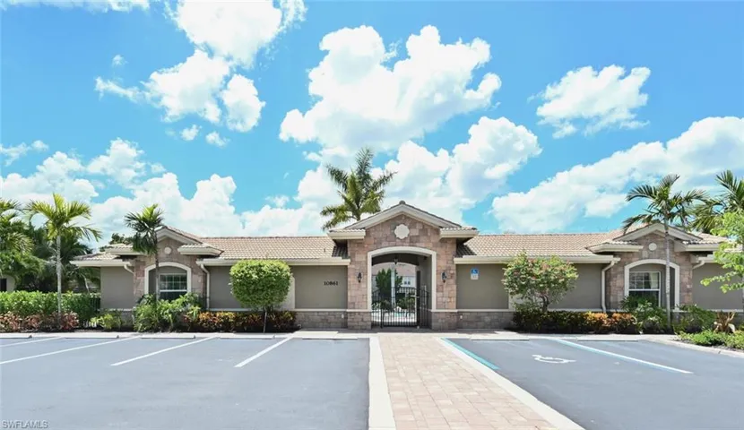 10854  Alvara Point  DR, Bonita Springs, FL 34135