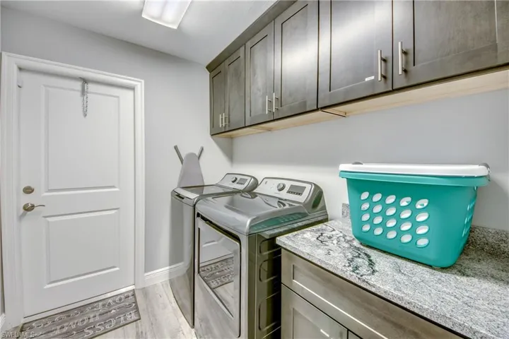 1101 Sw 20th Ave, Cape Coral, Florida 33991