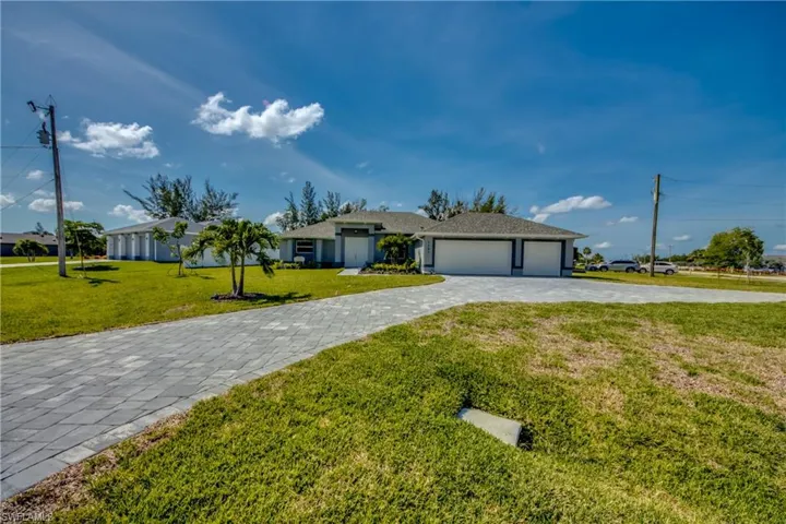 1101 Sw 20th Ave, Cape Coral, Florida 33991