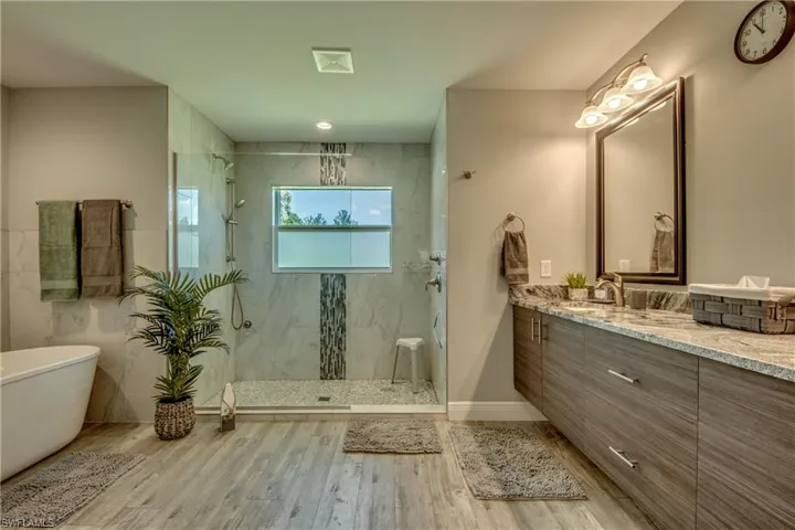 1101 Sw 20th Ave, Cape Coral, Florida 33991