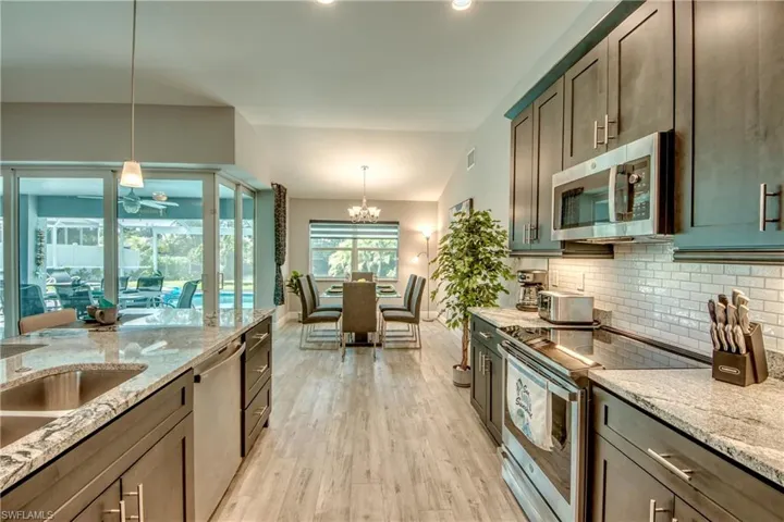 1101 Sw 20th Ave, Cape Coral, Florida 33991