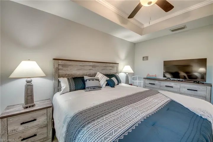 1101 Sw 20th Ave, Cape Coral, Florida 33991