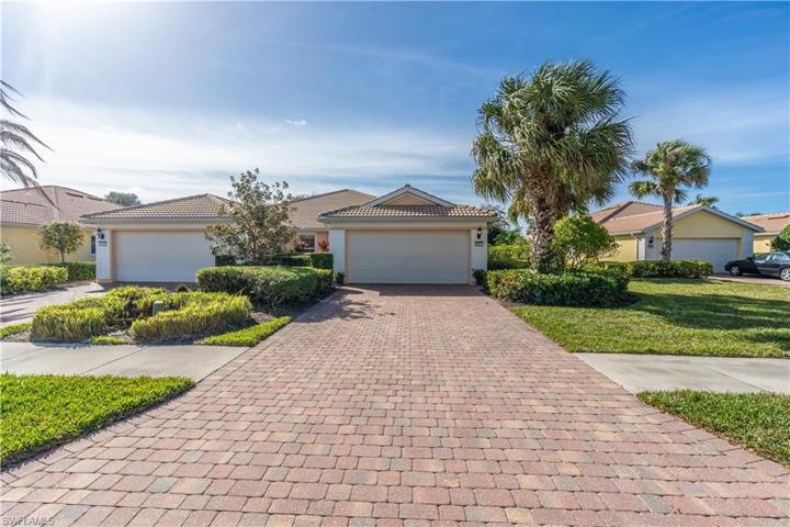 8662 Erice CT, NAPLES FL 34114