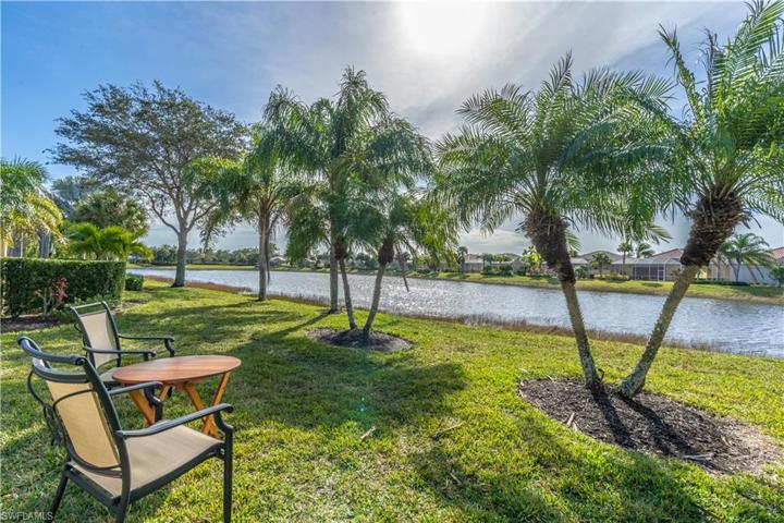 8662 Erice CT, NAPLES FL 34114