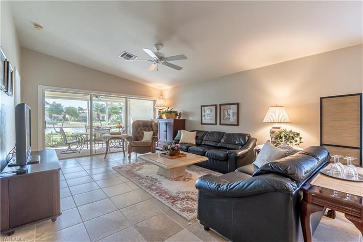 8662 Erice CT, NAPLES FL 34114