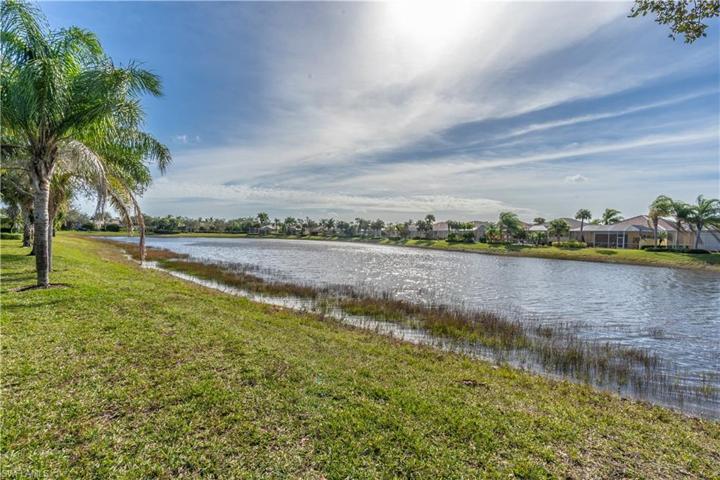 8662 Erice CT, NAPLES FL 34114