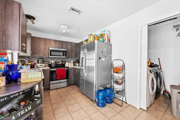 175 5th ST, NAPLES FL 34113