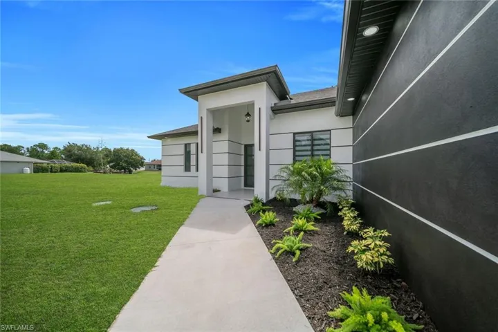 4701 Inez Ave S, Lehigh Acres, Florida 33976