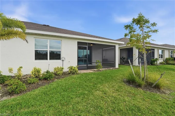 20684 Plumwood Loop, North Fort Myers, Florida 33917