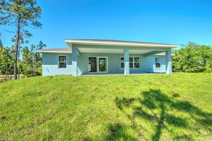 This view is not even halfway back into the property. Lots of room for sure.