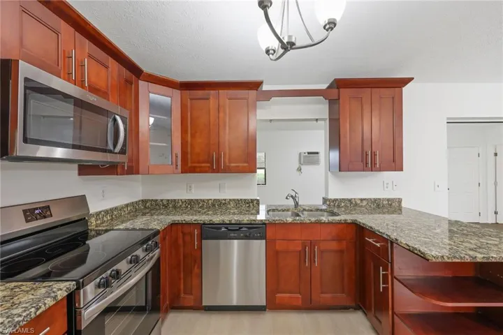 3620 Sw 7th Ave, Cape Coral Fl 33914