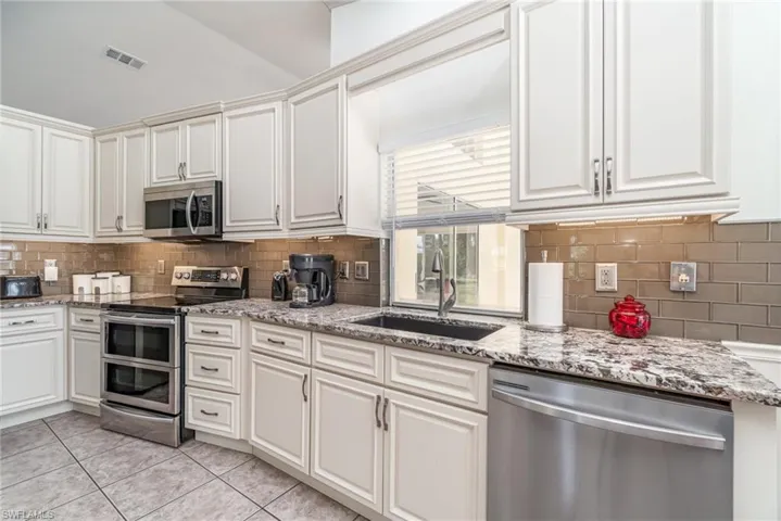 11600  Shirley  LN, North Fort Myers, FL 33917