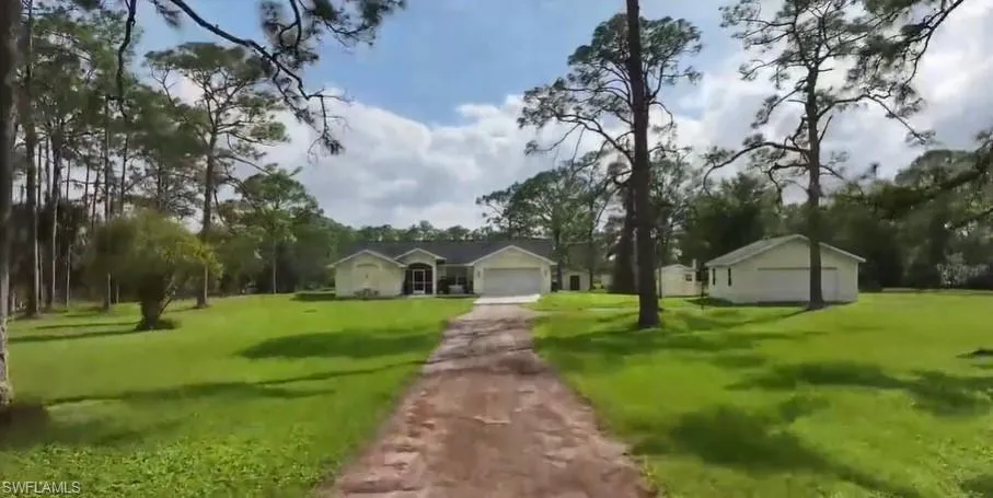11600  Shirley  LN, North Fort Myers, FL 33917