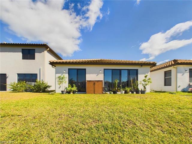 9000 Madrid CIR, NAPLES FL 34104