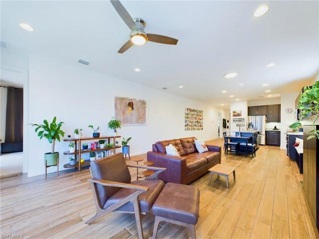 9000 Madrid CIR, NAPLES FL 34104