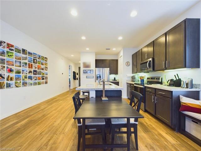 9000 Madrid CIR, NAPLES FL 34104
