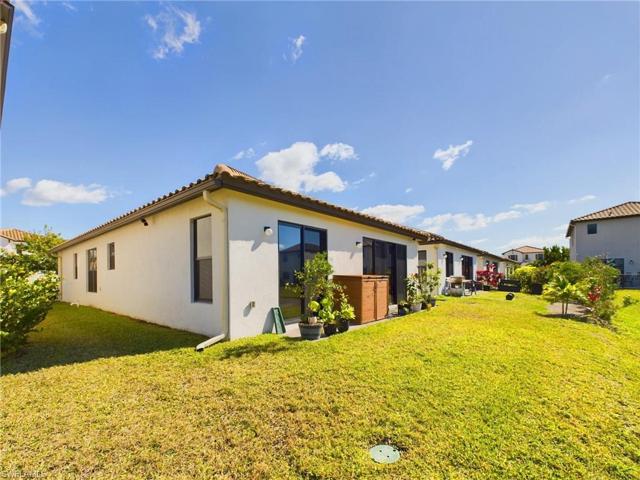 9000 Madrid CIR, NAPLES FL 34104