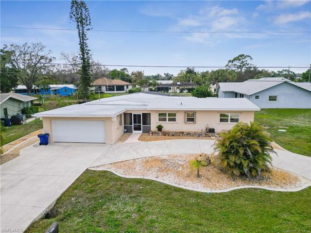 1399 Harbor View DR, NORTH FORT MYERS FL 33917