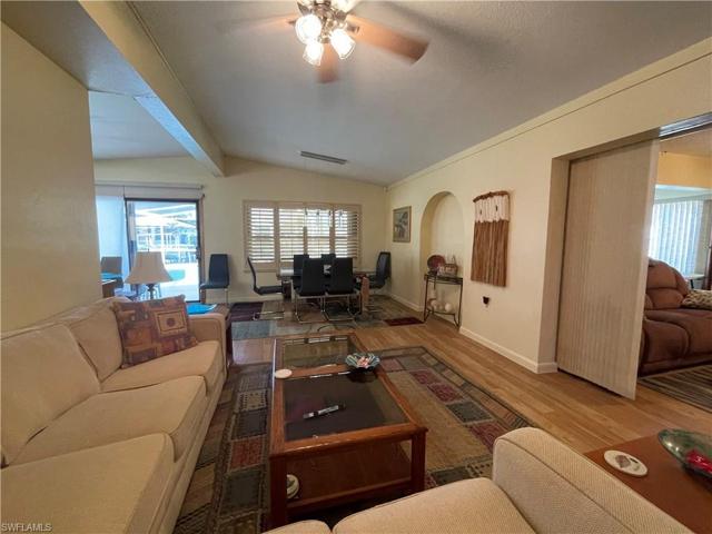 1399 Harbor View DR, NORTH FORT MYERS FL 33917
