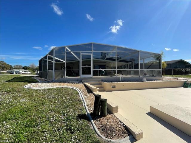 1399 Harbor View DR, NORTH FORT MYERS FL 33917