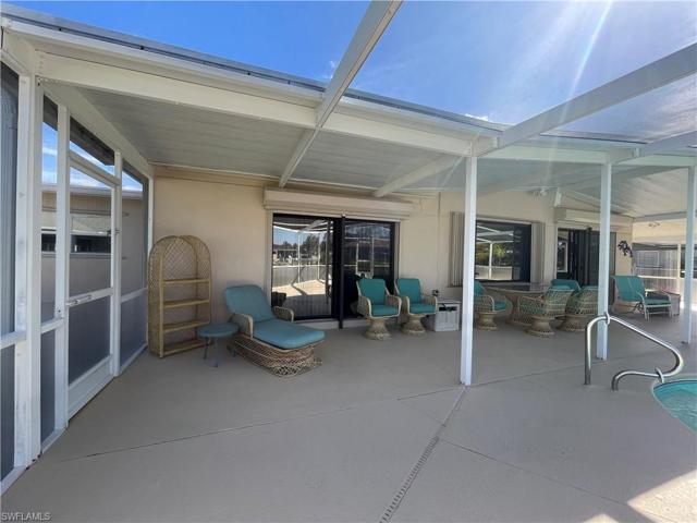 1399 Harbor View DR, NORTH FORT MYERS FL 33917
