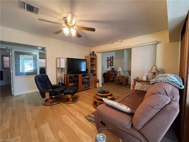 1399 Harbor View DR, NORTH FORT MYERS FL 33917