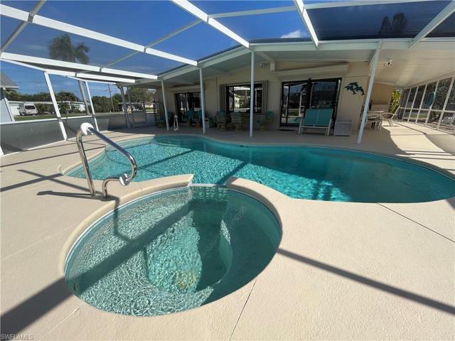 1399 Harbor View DR, NORTH FORT MYERS FL 33917