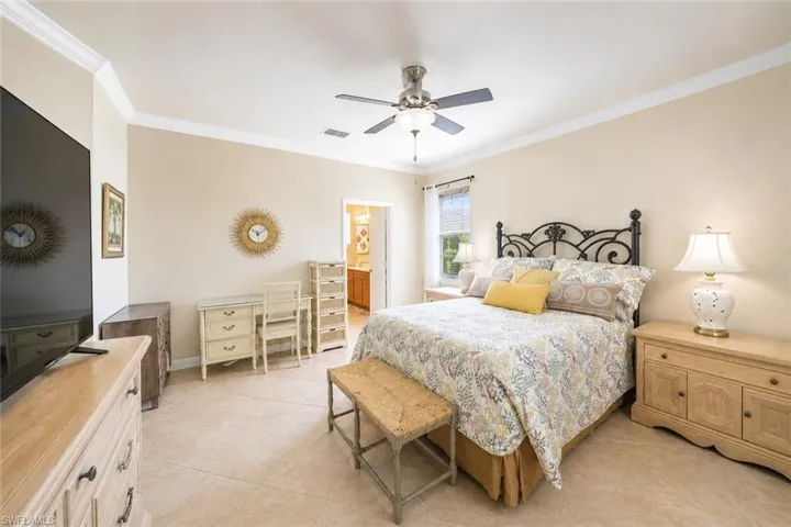 14670 Fern Lake Ct, Naples, Florida 34114